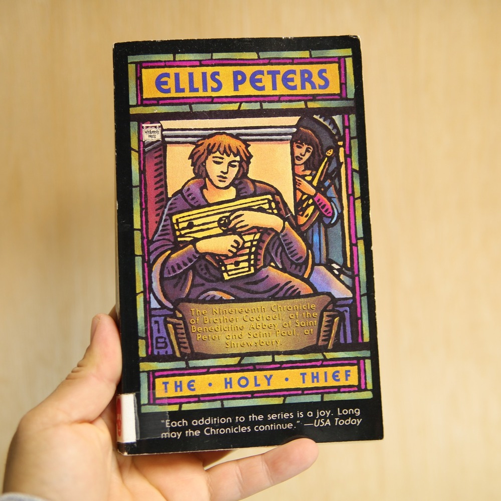 Ellis Peters The Holy Thief Brother Cadfael Mystery Book 19 Paperback Vintage